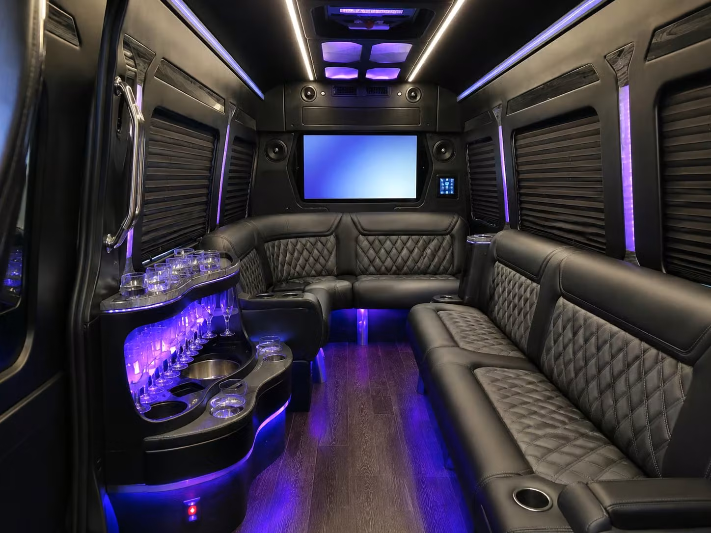 the amenities that make prom transportation in west des moines unforgettable