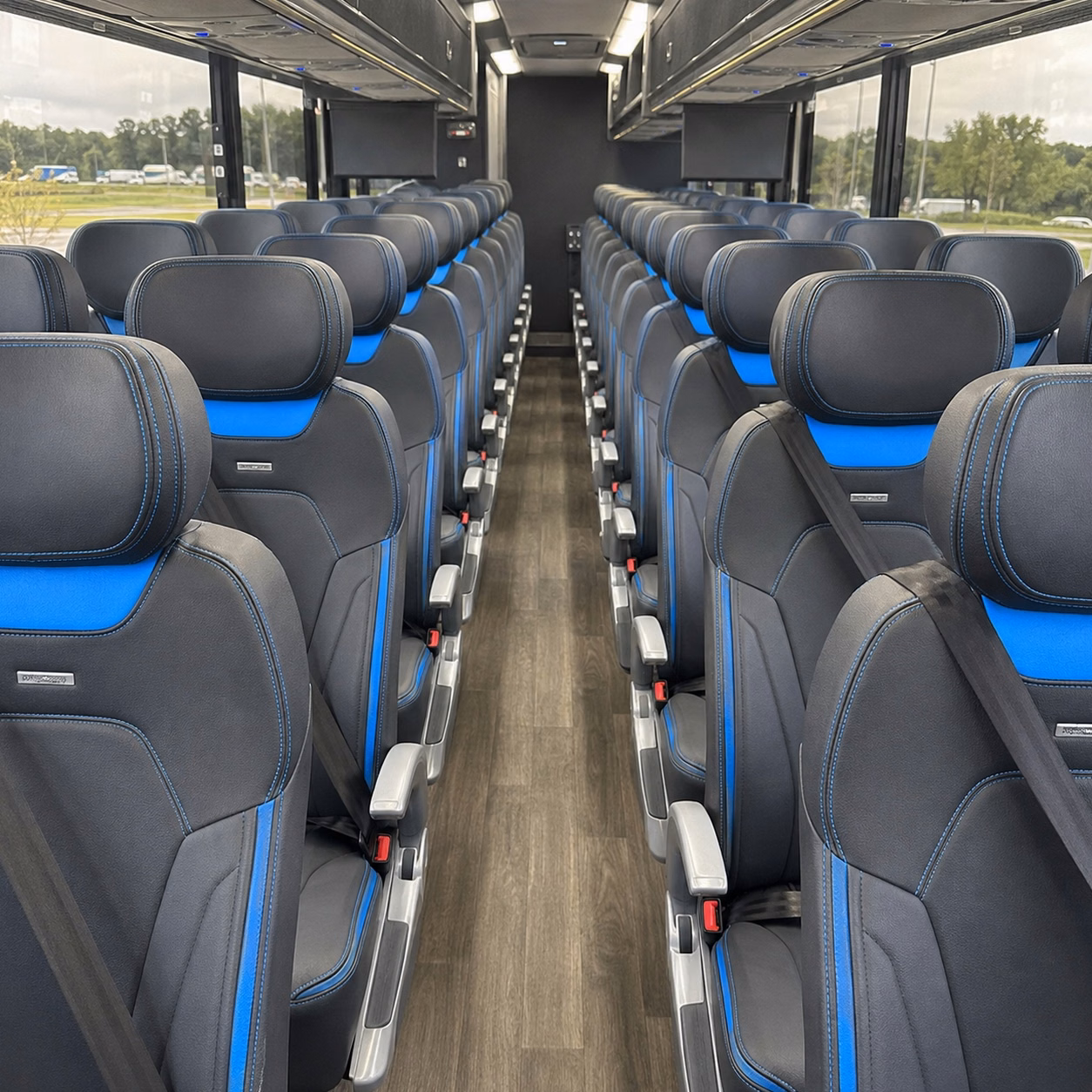 west des moines airport transportation