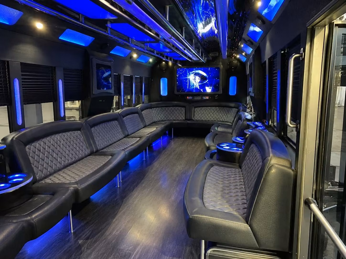 west des moines prom transportation